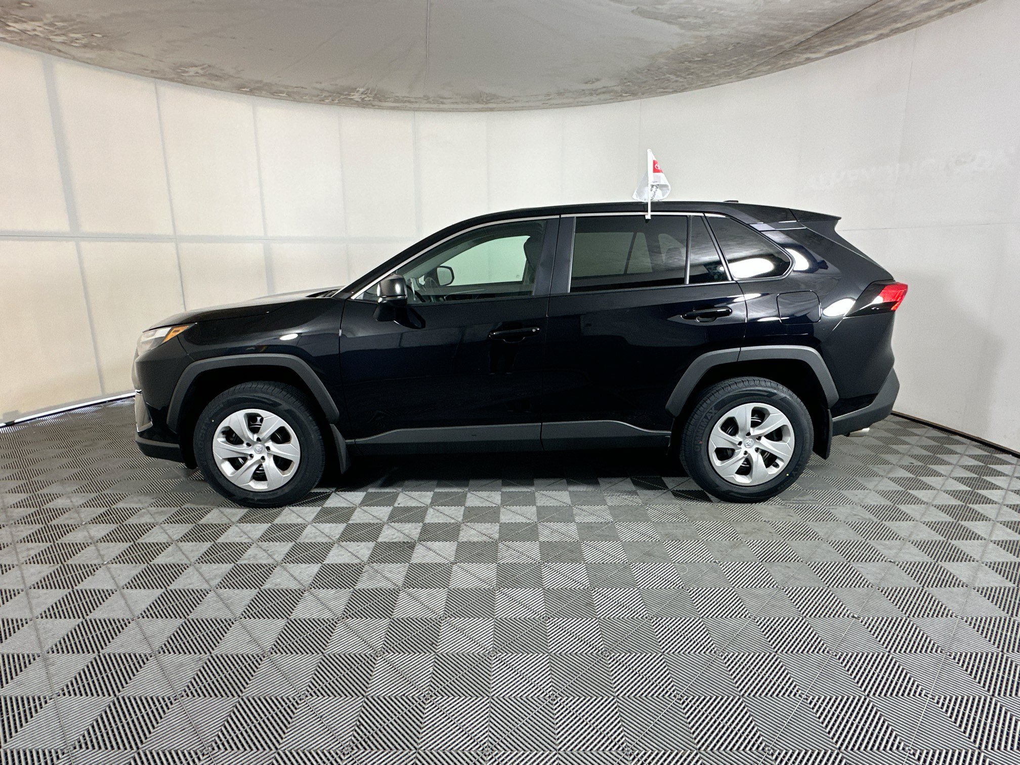 Certified 2025 Toyota RAV4 LE FWD image 6
