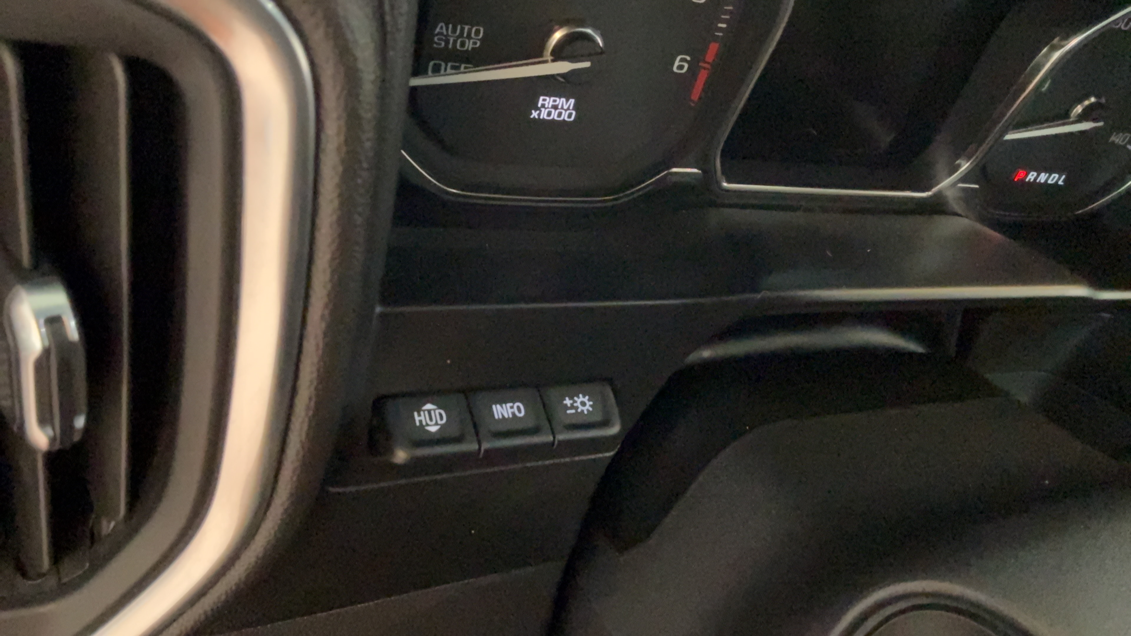Used 2020 GMC Sierra 1500 AT4 w/ AT4 Premium Package AWD/4WD image 28