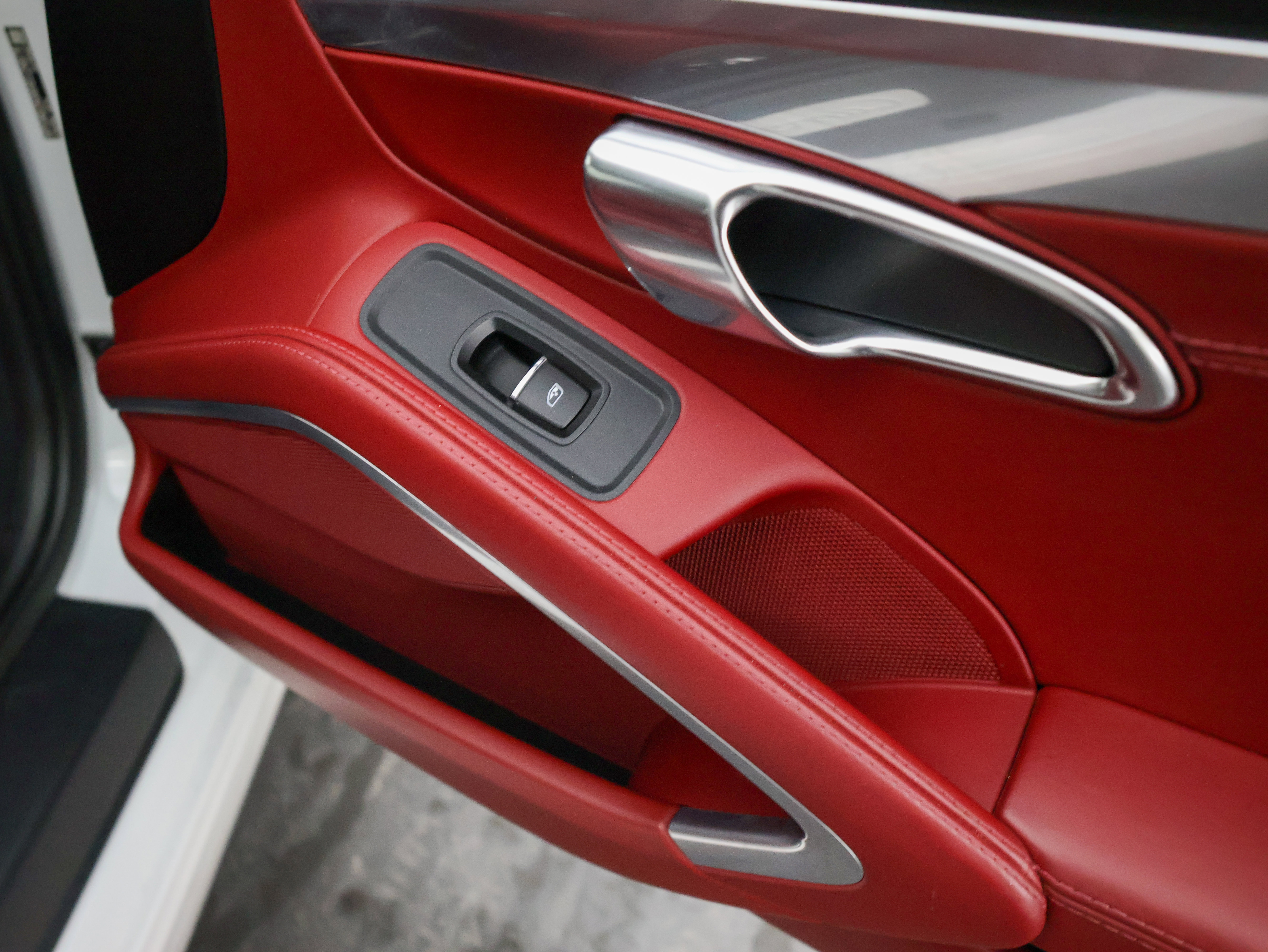 Used 2017 Porsche 911 Carrera S image 46