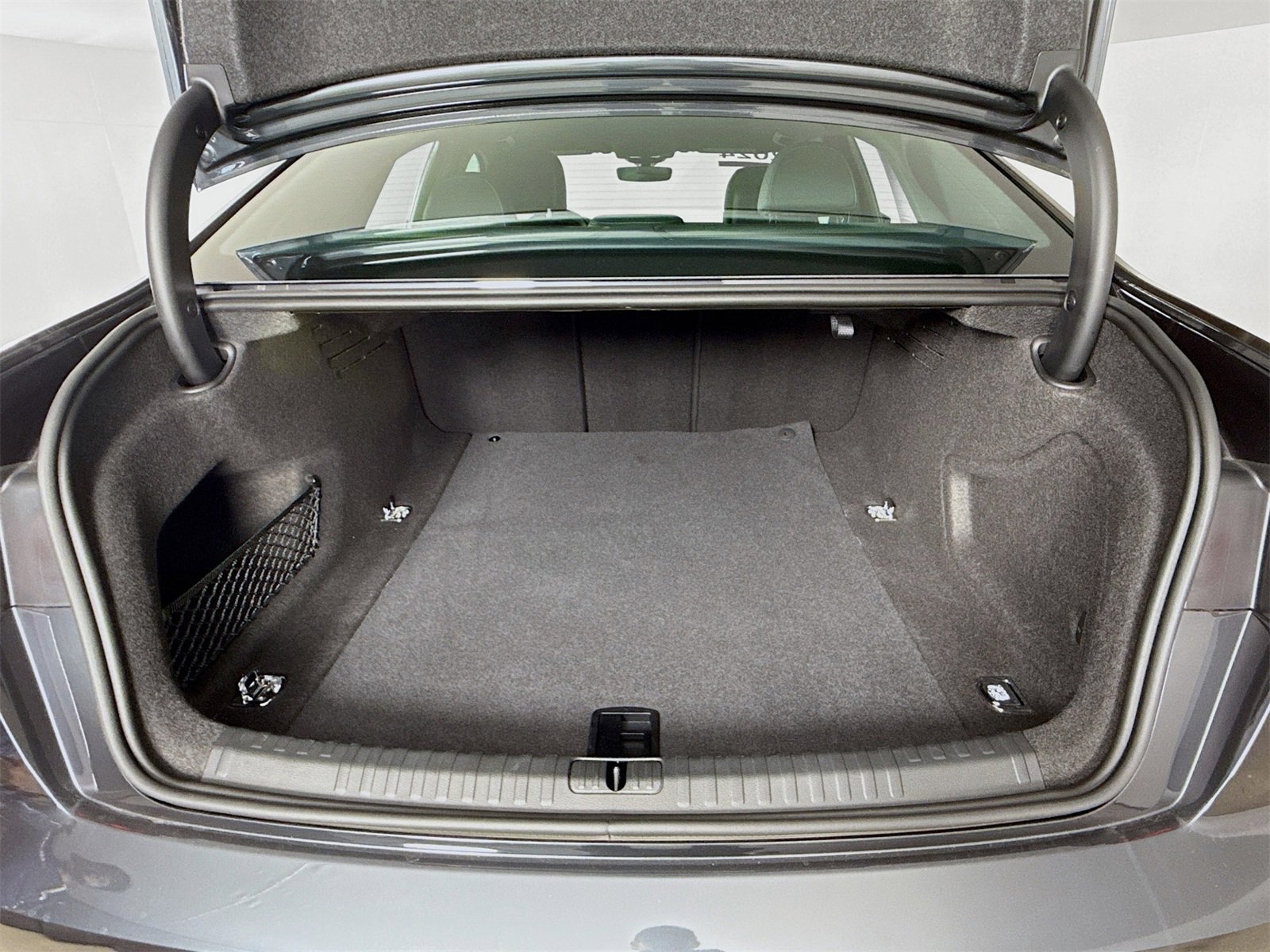 Certified 2025 Audi A6 2.0T Premium image 27