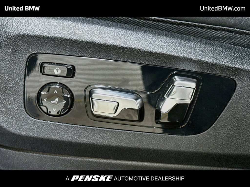 Certified 2026 BMW X7 xDrive40i AWD/4WD image 4