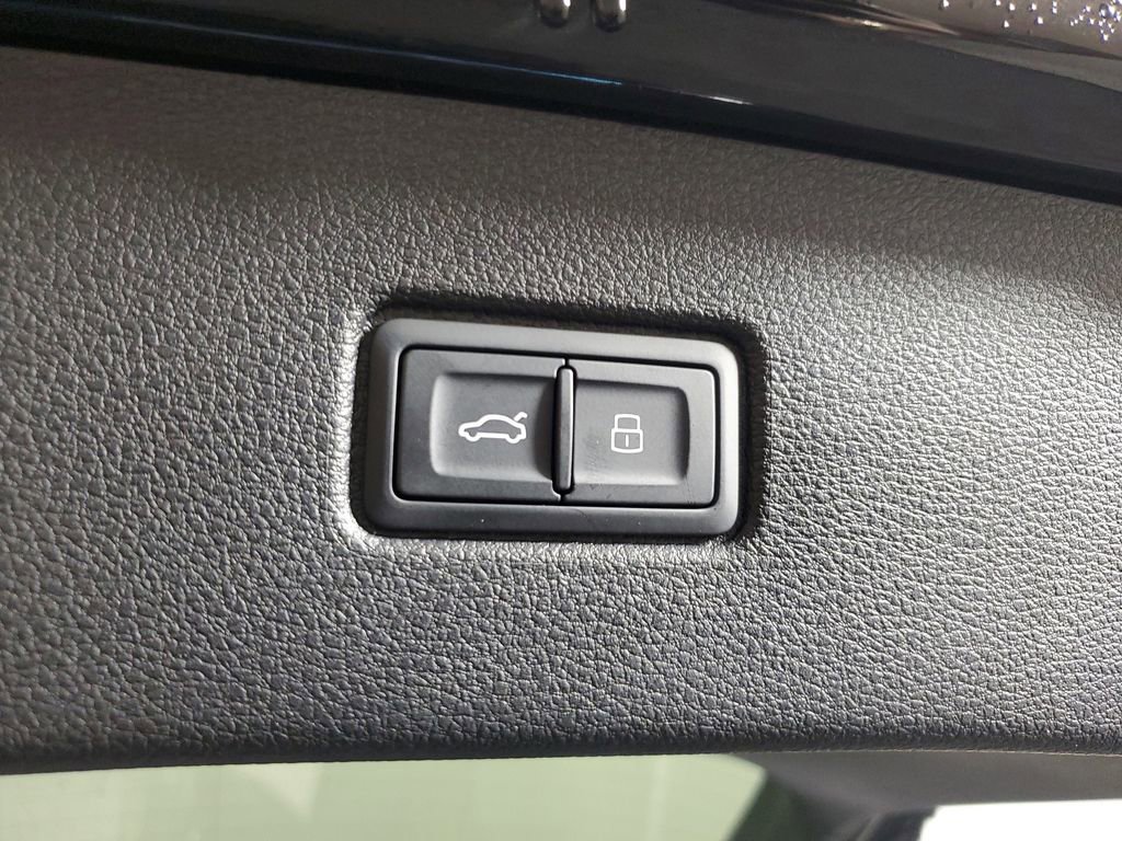New 2026 Audi Q7 2.0T Premium Plus AWD/4WD image 10