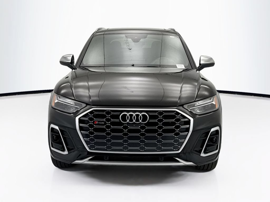 Used 2023 Audi SQ5 Premium Plus w/ Premium Plus Package AWD/4WD image 2