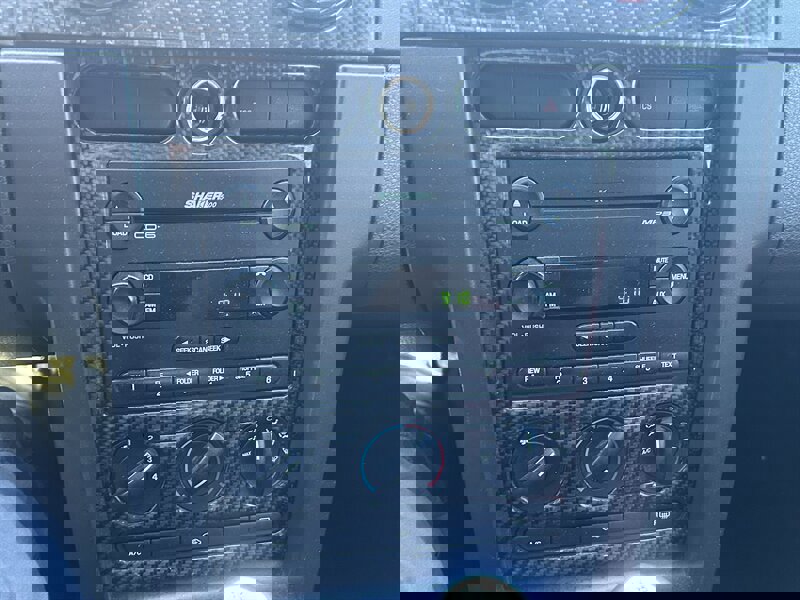 Used 2006 Ford Mustang GT RWD image 21