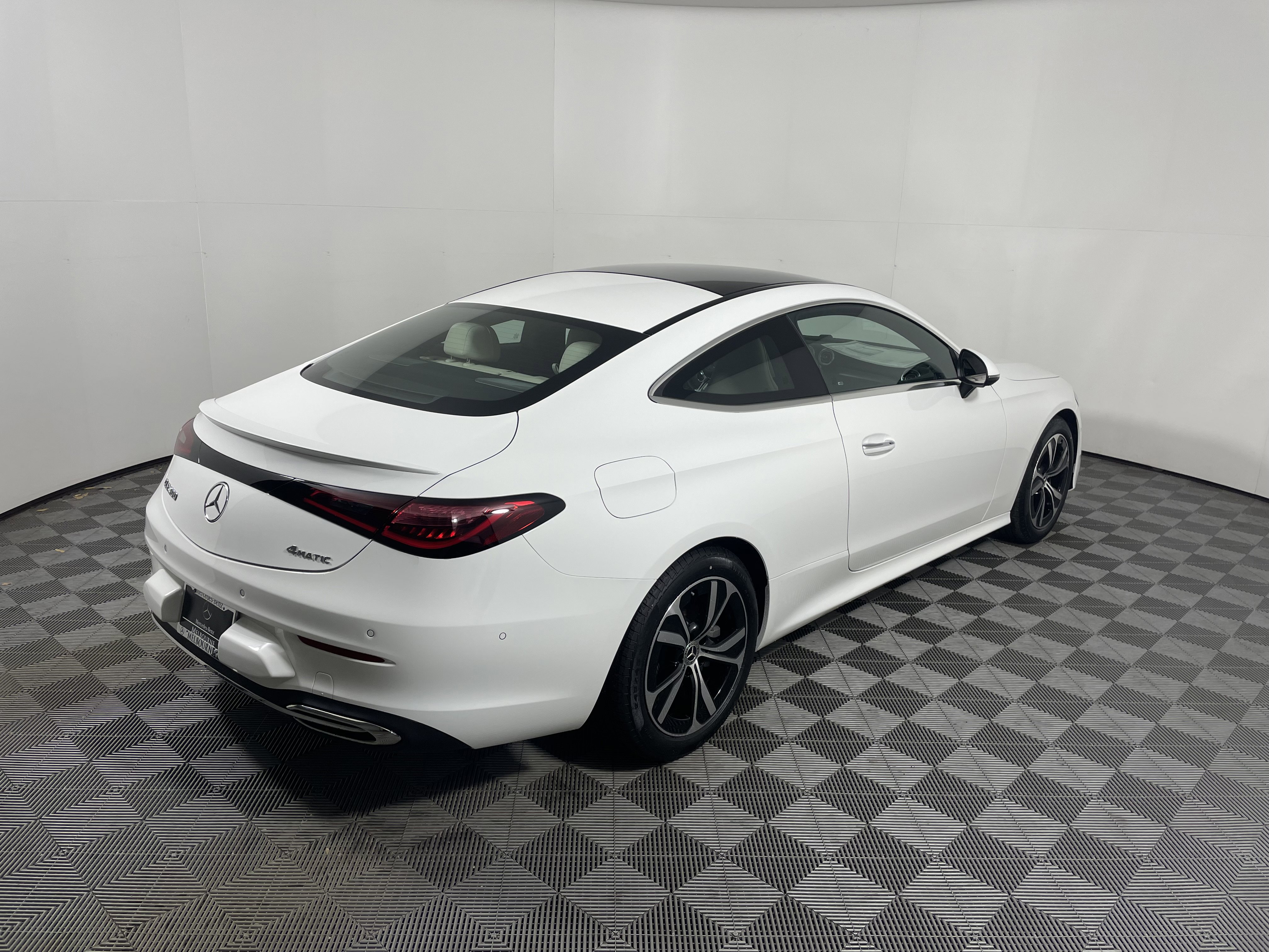 New 2026 Mercedes-Benz CLE 300 4MATIC Coupe image 5