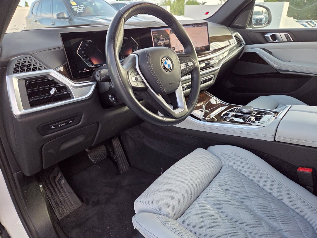 Certified 2024 BMW X5 xDrive40i w/ Premium Package AWD/4WD image 10