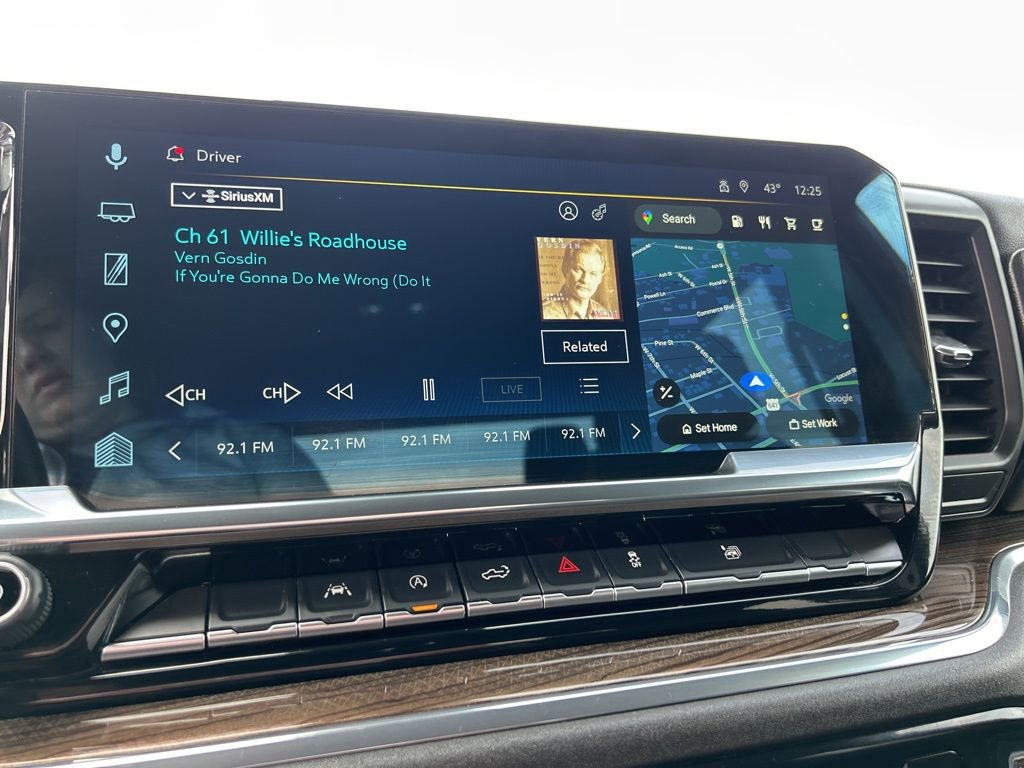 Used 2025 Chevrolet Silverado 1500 LT image 23