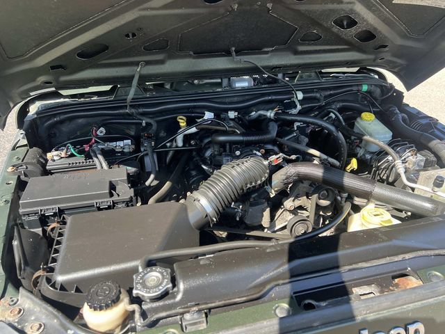 Used 2008 Jeep Wrangler Unlimited X AWD/4WD image 11