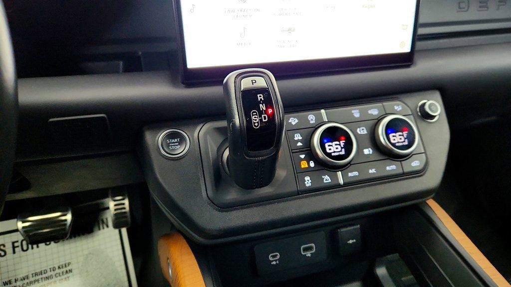 Used 2023 Land Rover Defender 110 X image 17