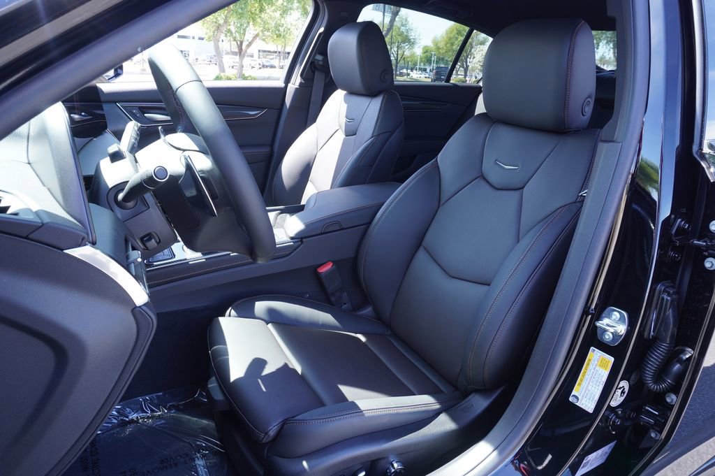 New 2026 Cadillac CT5 V image 13