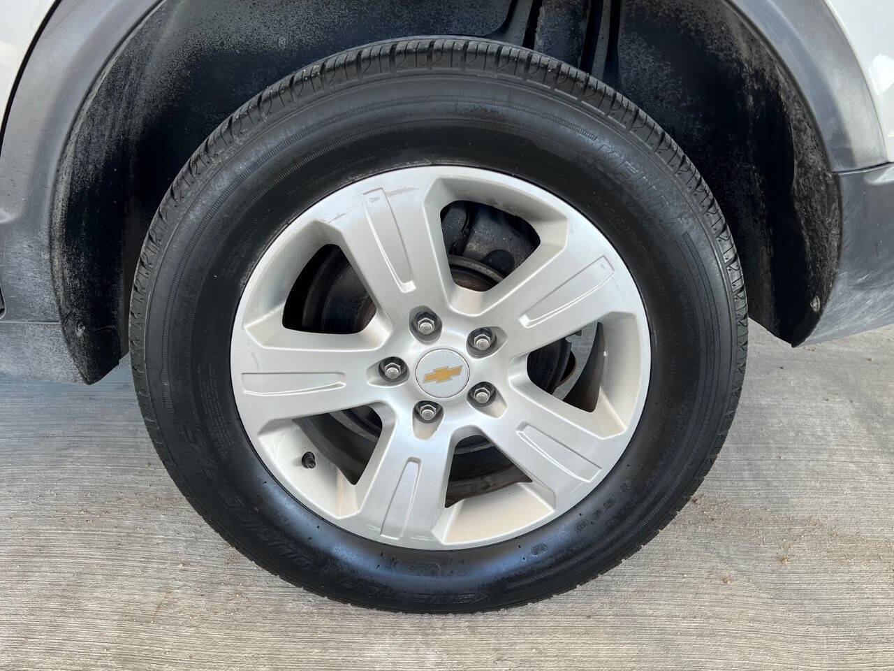 Used 2013 Chevrolet Captiva Sport LS FWD image 21