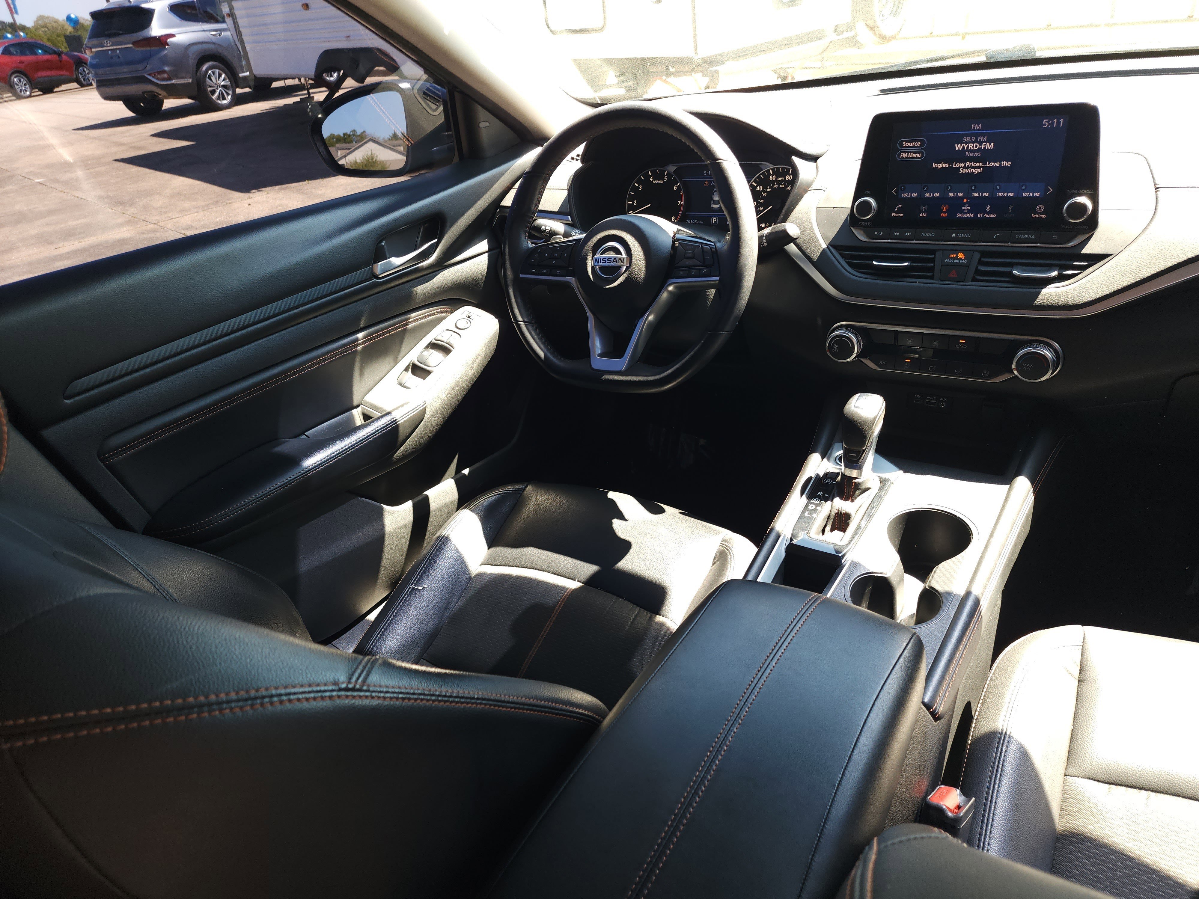 Used 2020 Nissan Altima 2.5 SR FWD image 14