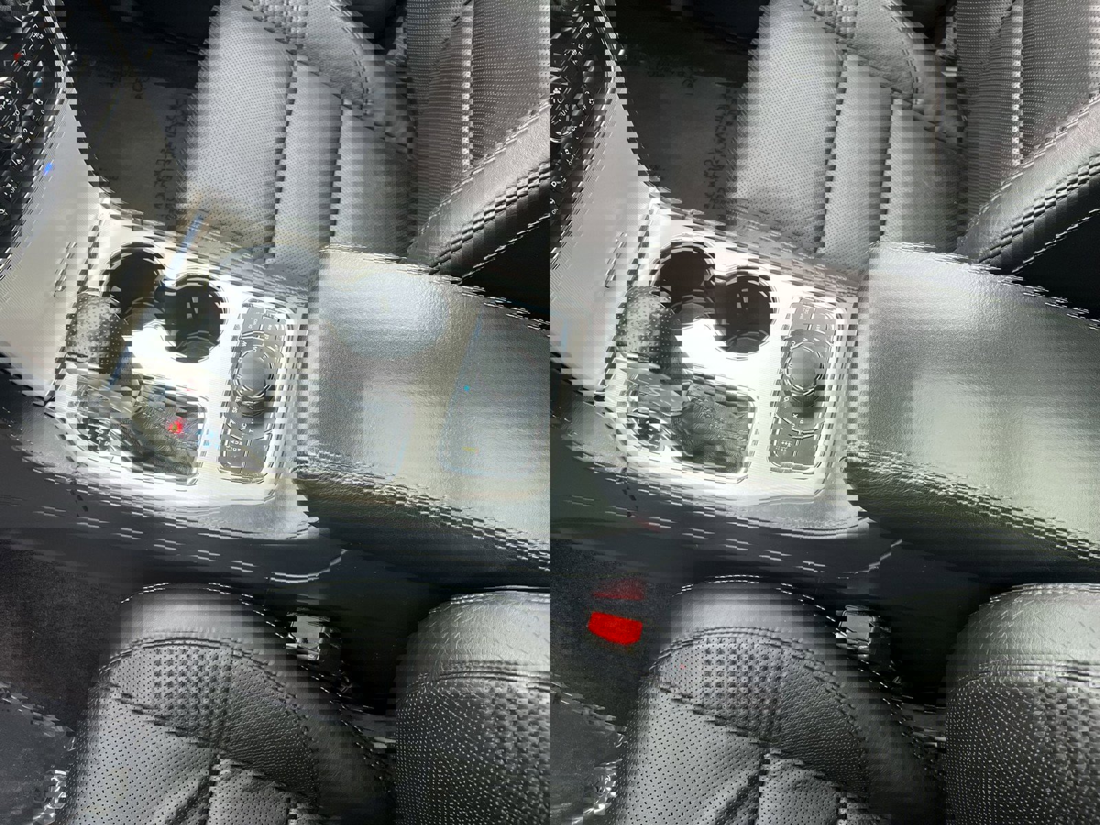 Used 2018 Jeep Grand Cherokee SRT image 23