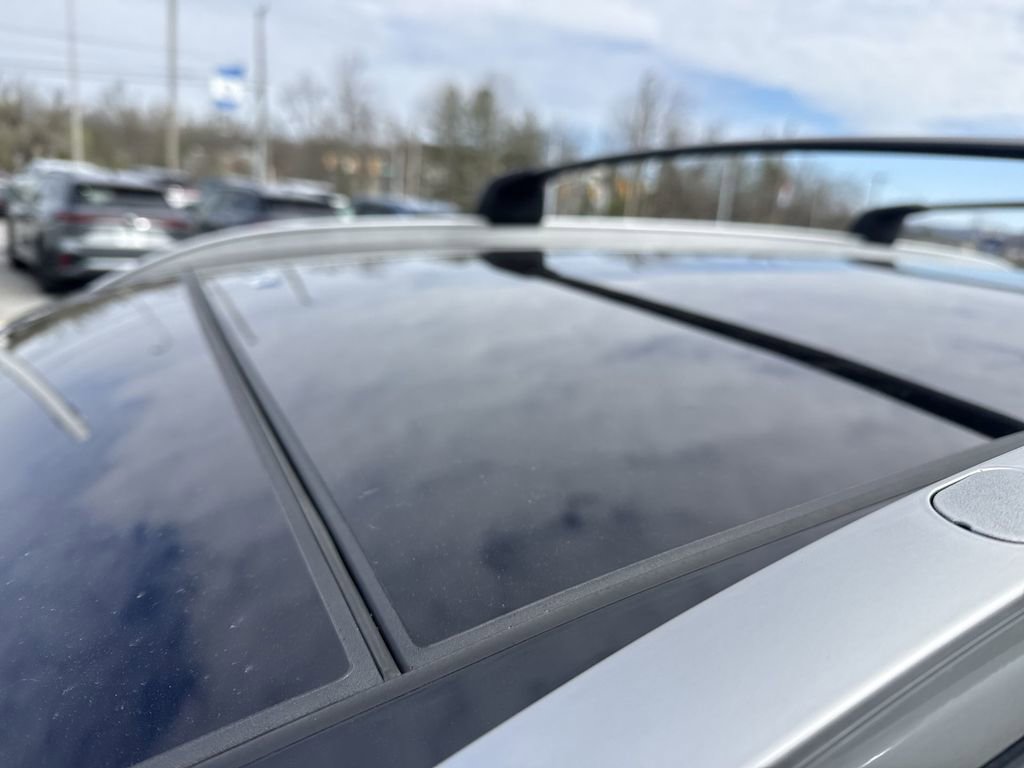 Used 2020 Hyundai Santa Fe Limited image 11