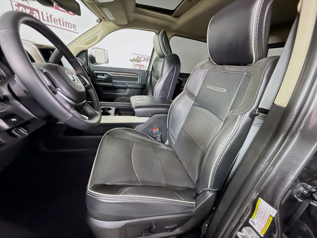 Used 2020 RAM 2500 Laramie image 27