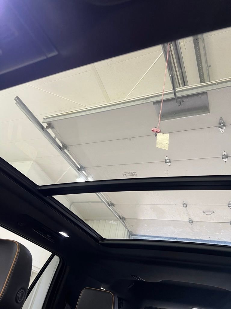 Used 2023 GMC Yukon AT4 image 21