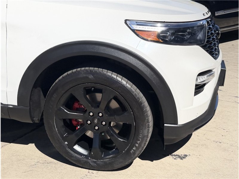 Used 2022 Ford Explorer ST w/ Equipment Group 401A AWD/4WD image 7