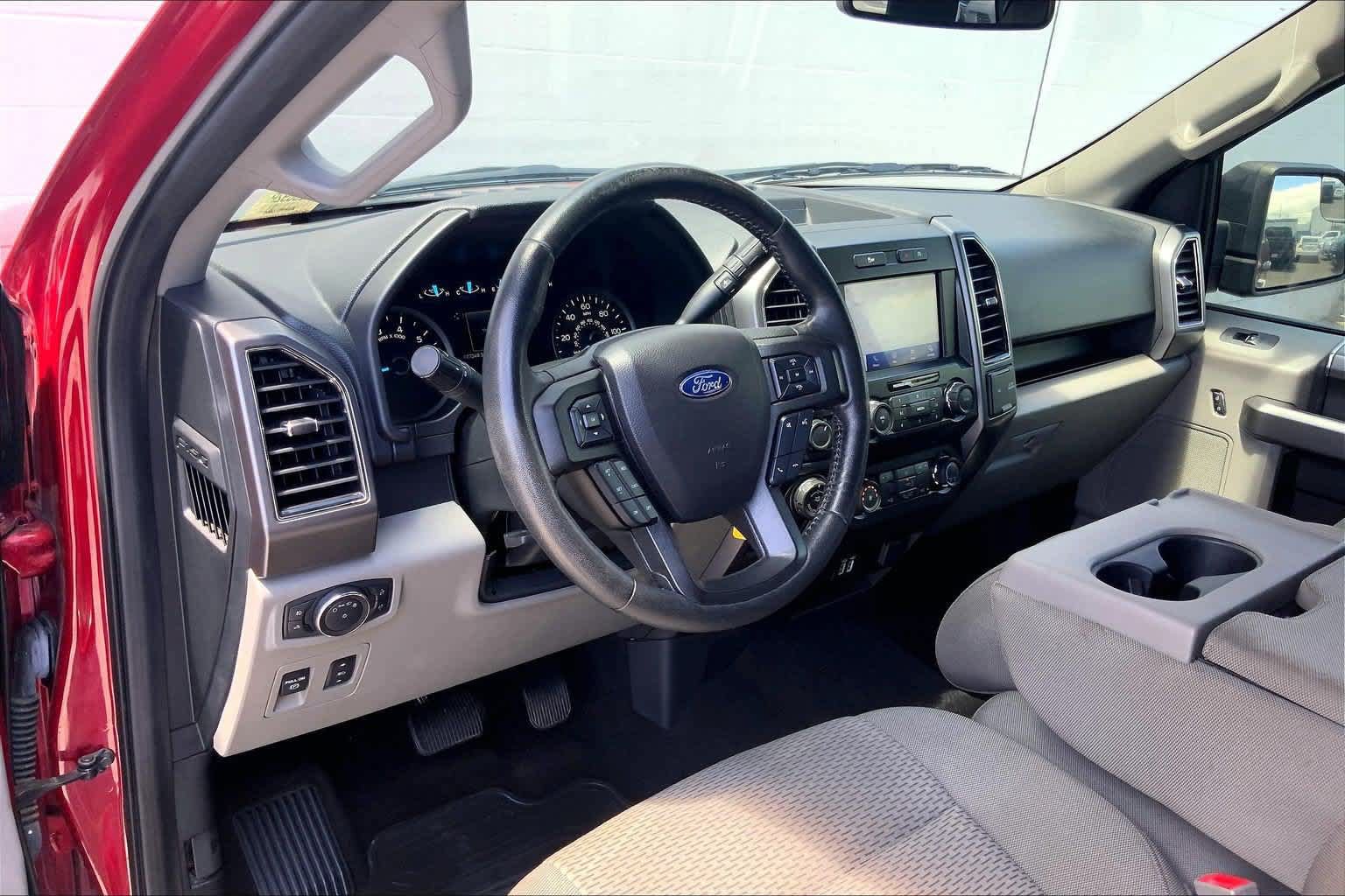 Used 2020 Ford F150 XLT w/ Equipment Group 302A Luxury AWD/4WD image 2