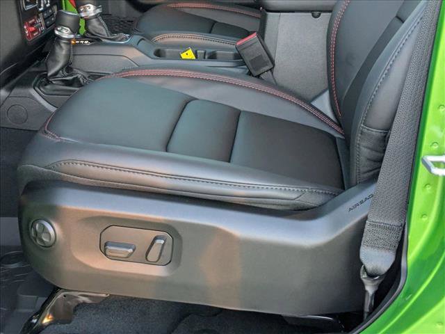 New 2025 Jeep Wrangler Unlimited Rubicon w/ Safety Group image 4