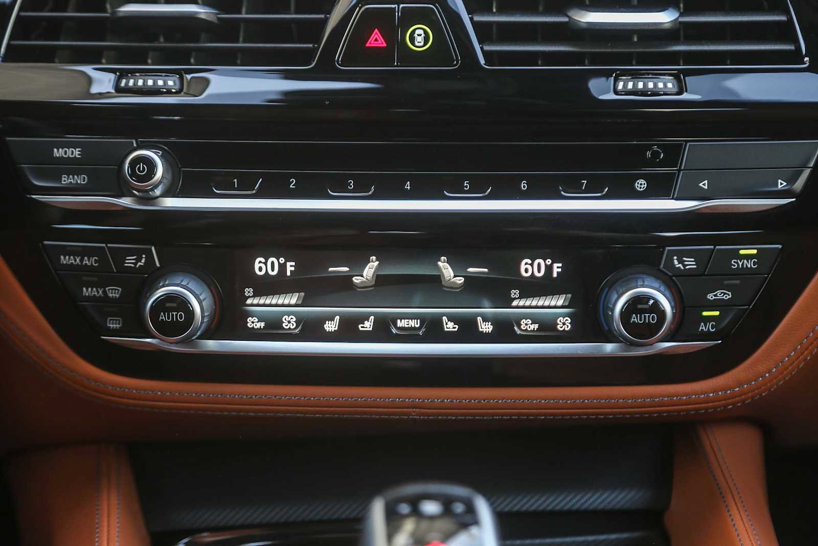 Used 2023 BMW M5 image 10