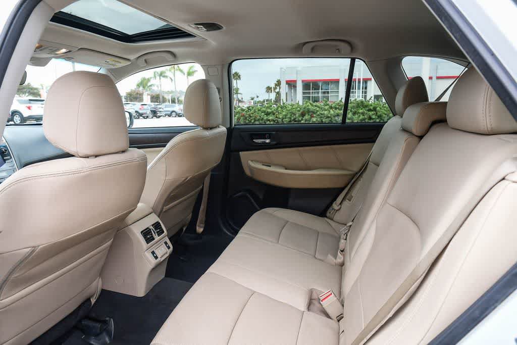 Used 2019 Subaru Outback 2.5i Limited AWD/4WD image 18