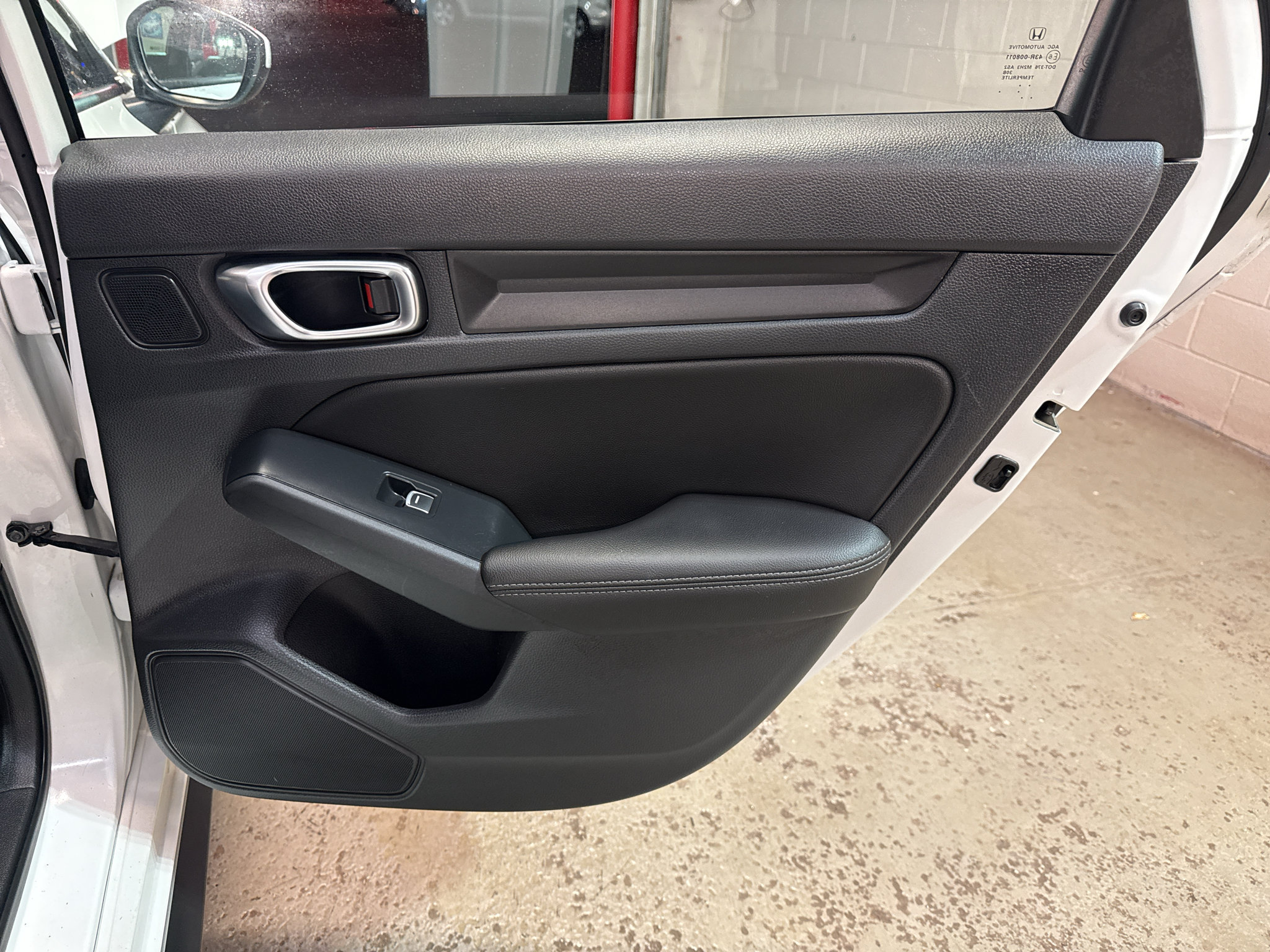 Used 2022 Honda Civic EX-L image 27