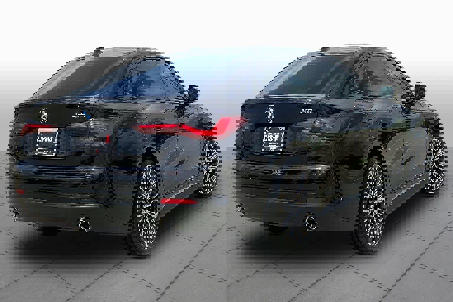 Used 2022 BMW 430i Gran Coupe w/ M Sport Package image 12