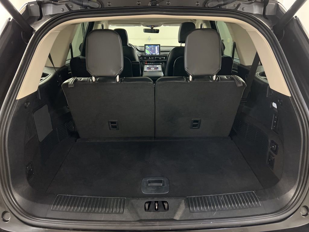 Used 2023 Lincoln Aviator AWD w/ Premium Package image 36