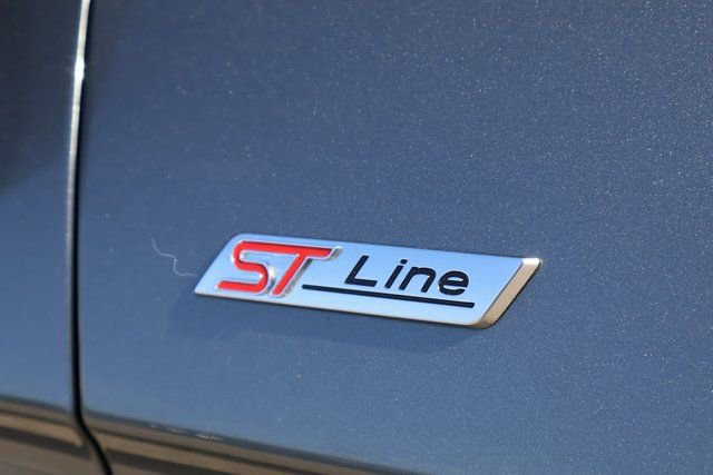 Used 2021 Ford Edge ST-Line image 19