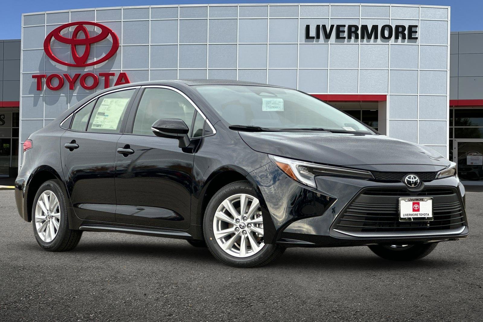 New 2026 Toyota Corolla XLE image 2