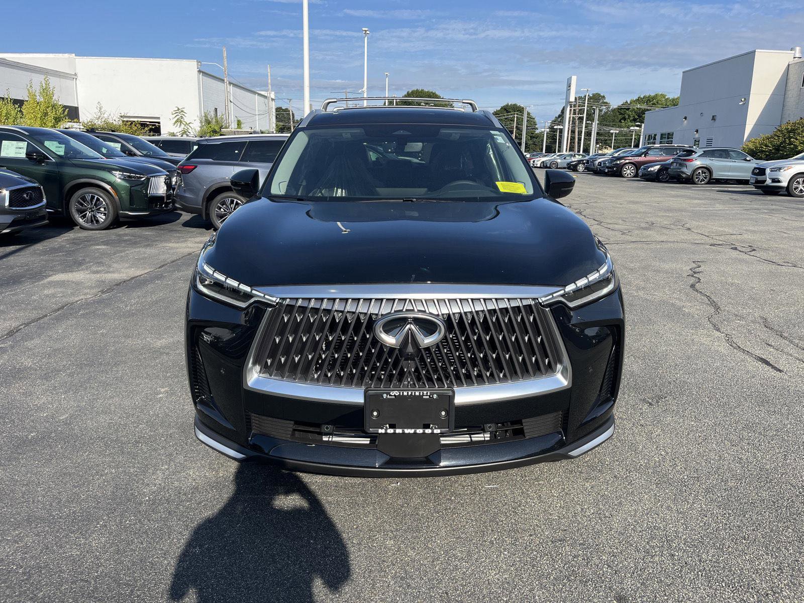 New 2026 INFINITI QX60 Luxe w/ Cargo Package image 8