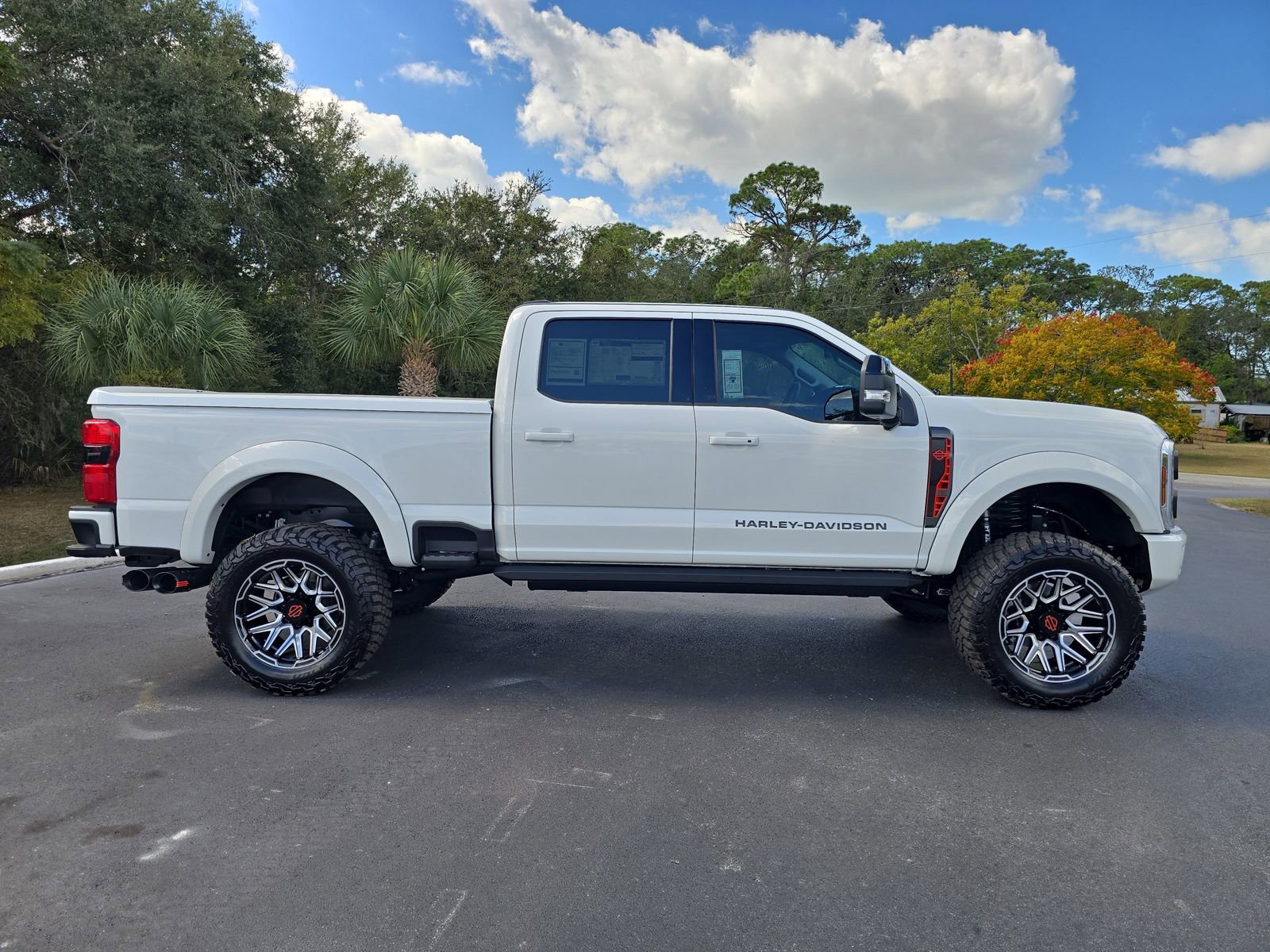 New 2026 Ford F250 Lariat w/ Black Appearance Package image 3