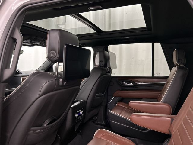 Used 2023 GMC Yukon Denali Ultimate AWD/4WD image 26