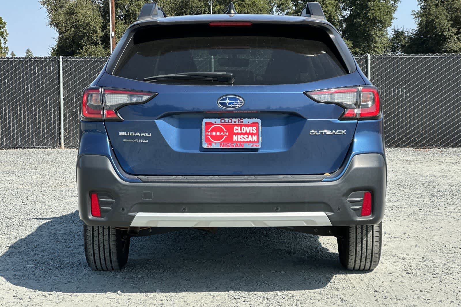 Used 2022 Subaru Outback Limited AWD/4WD image 8