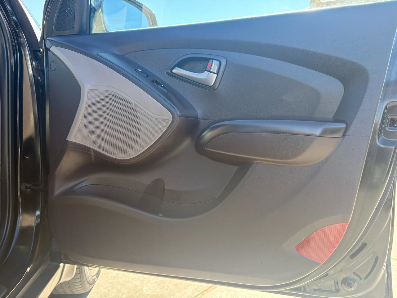 Used 2015 Hyundai Tucson GLS w/ Option Group 02 FWD image 30
