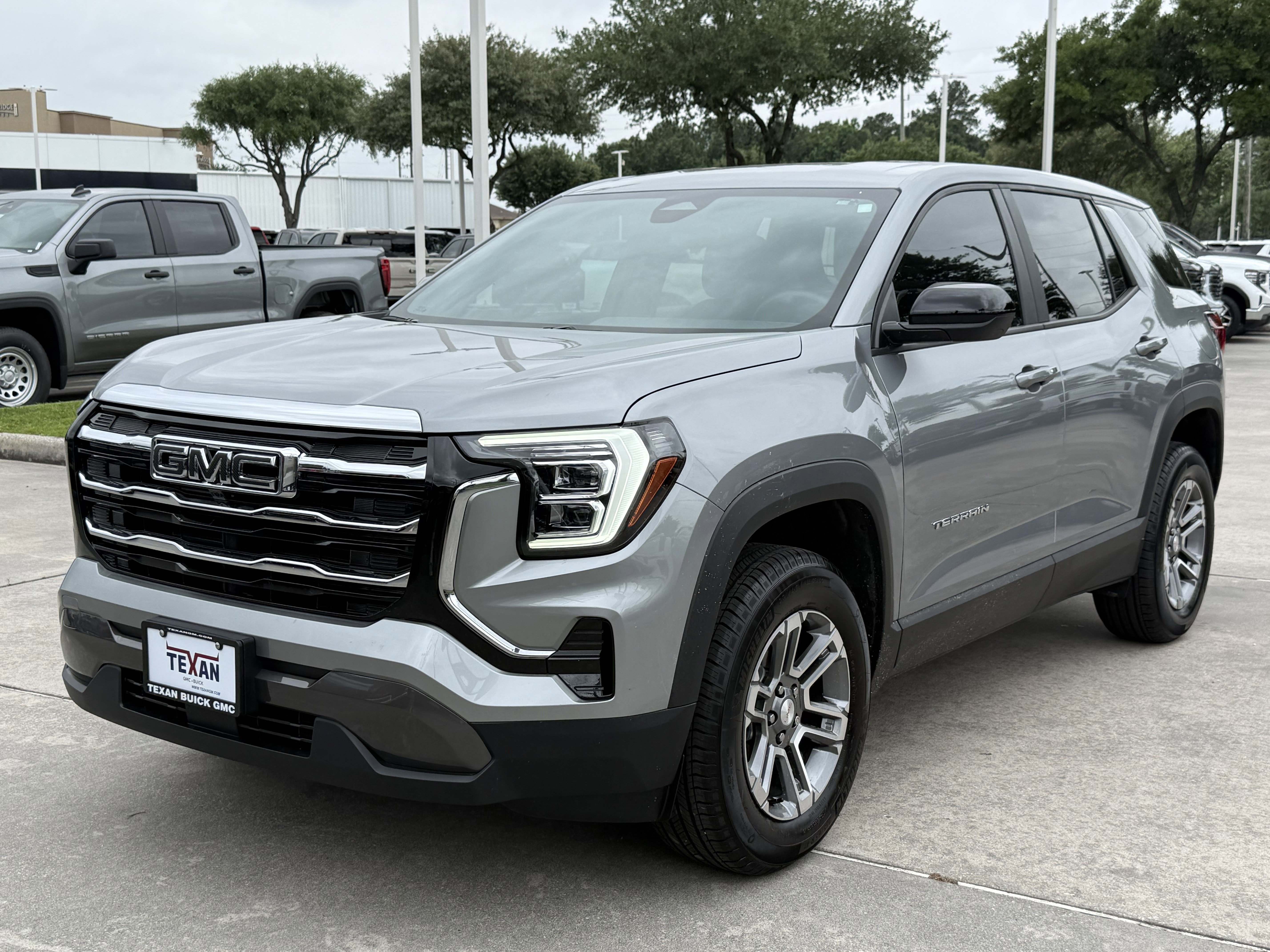 Used 2026 GMC Terrain Elevation FWD image 9
