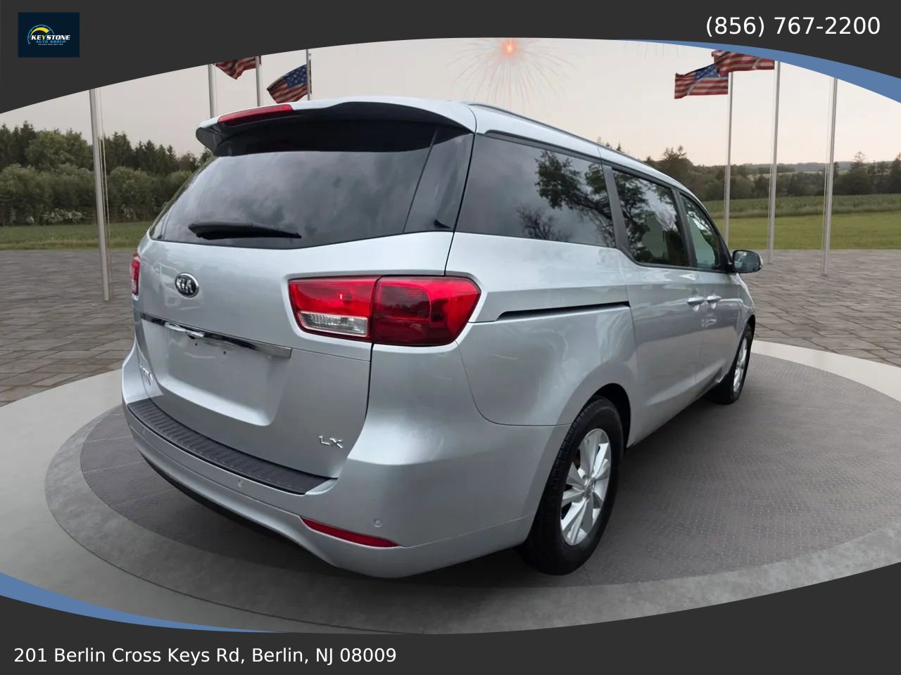 Used 2016 Kia Sedona LX w/ LX Convenience Package FWD image 5