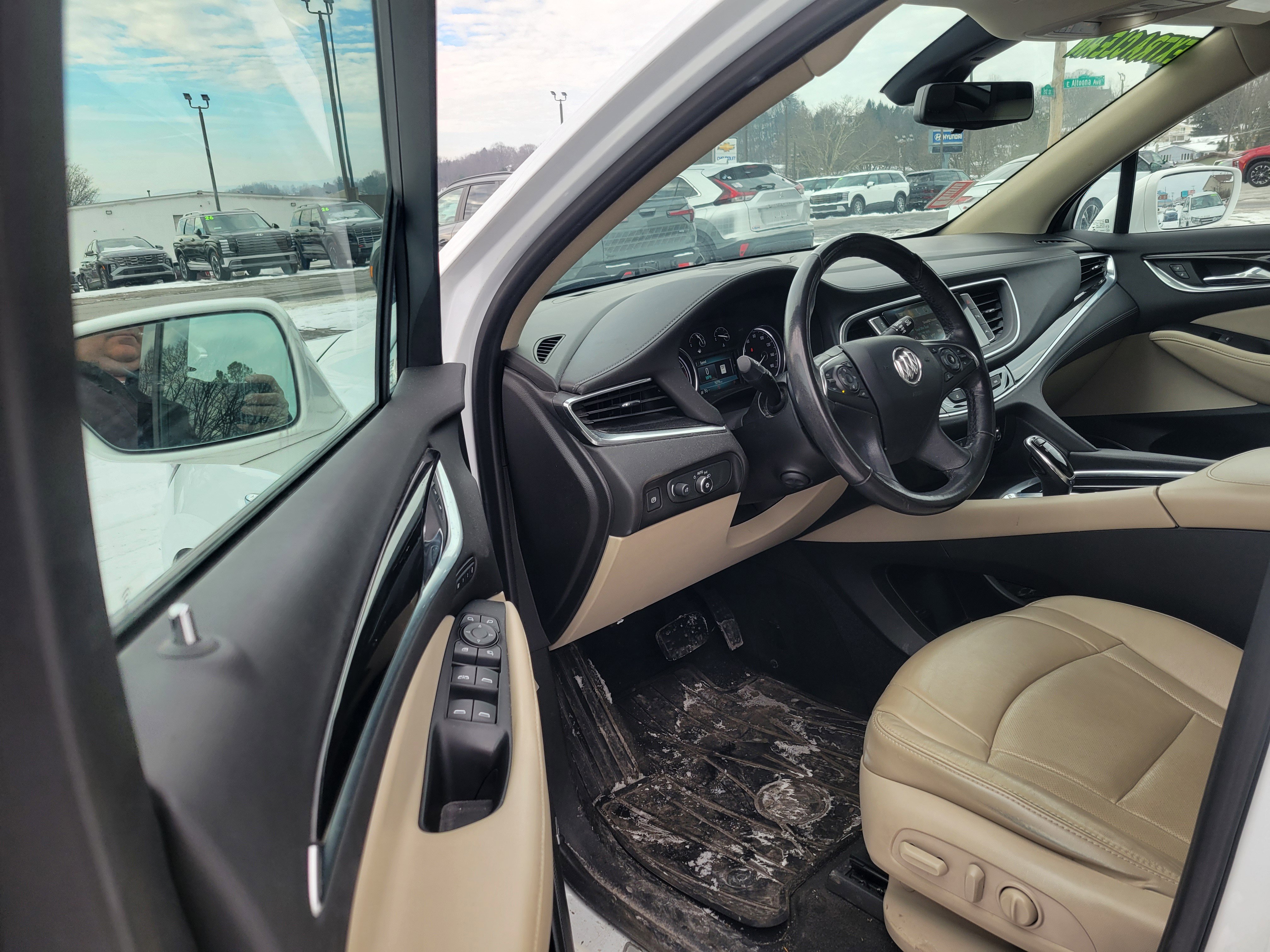 Used 2019 Buick Enclave Premium image 7