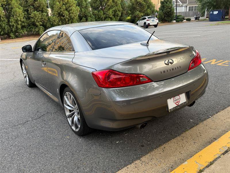 Used 2010 INFINITI G37 Convertible w/ Premium Pkg RWD image 8