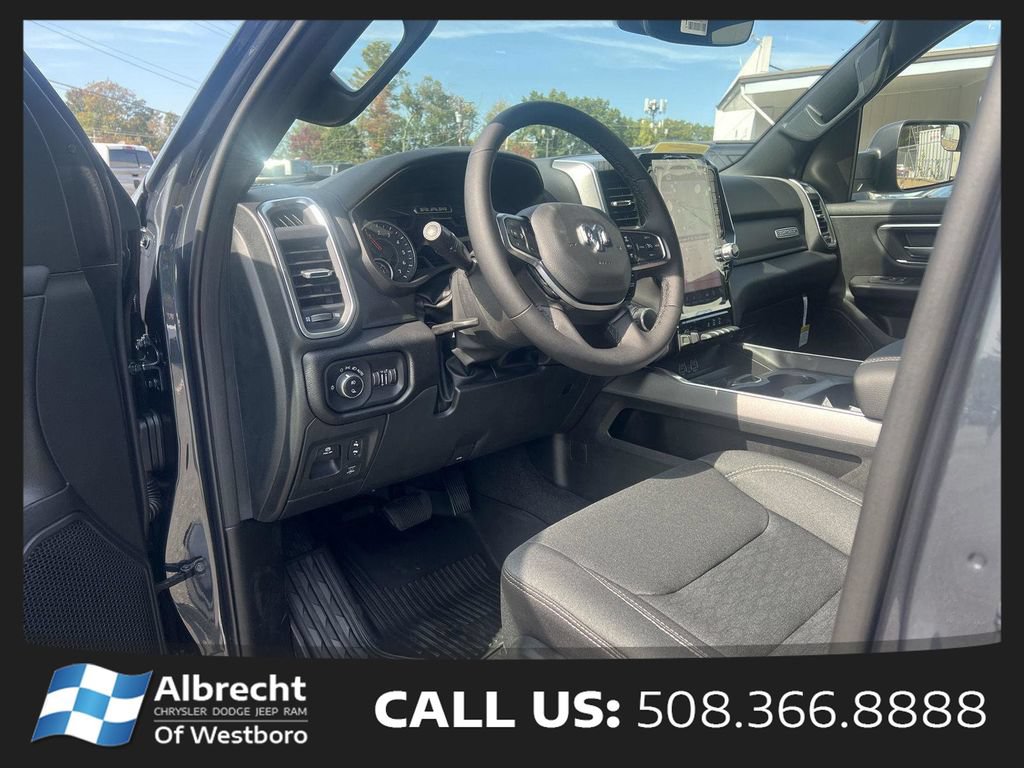 New 2026 RAM 1500 Big Horn AWD/4WD image 10