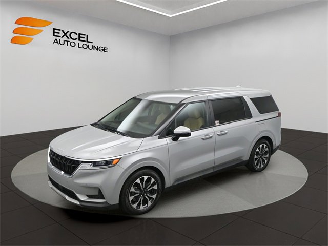 Used 2022 Kia Carnival EX image 44