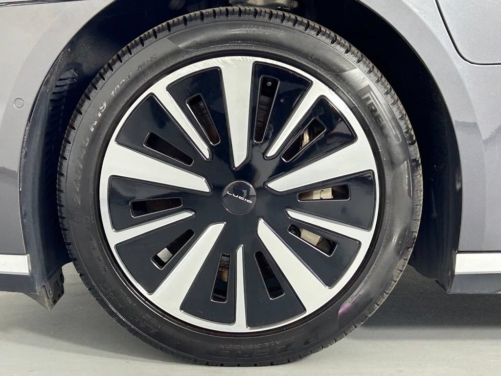 Used 2024 Lucid Air Pure RWD image 37