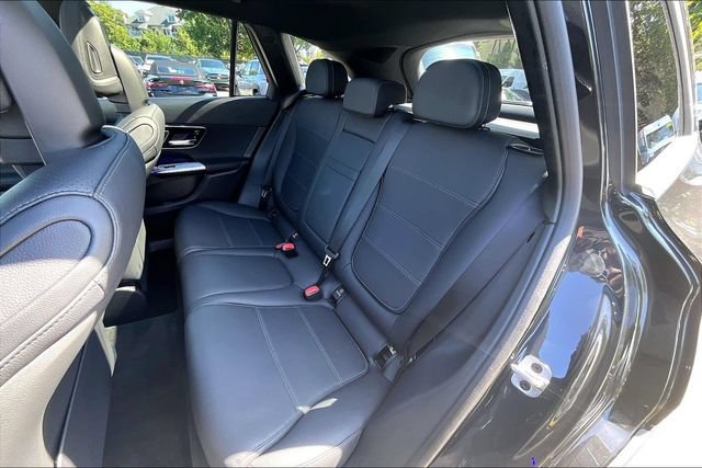 Used 2026 Mercedes-Benz GLC 300 4MATIC image 17