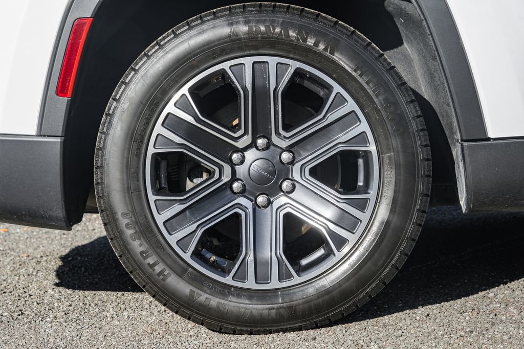 Used 2022 Jeep Wagoneer Series III image 19