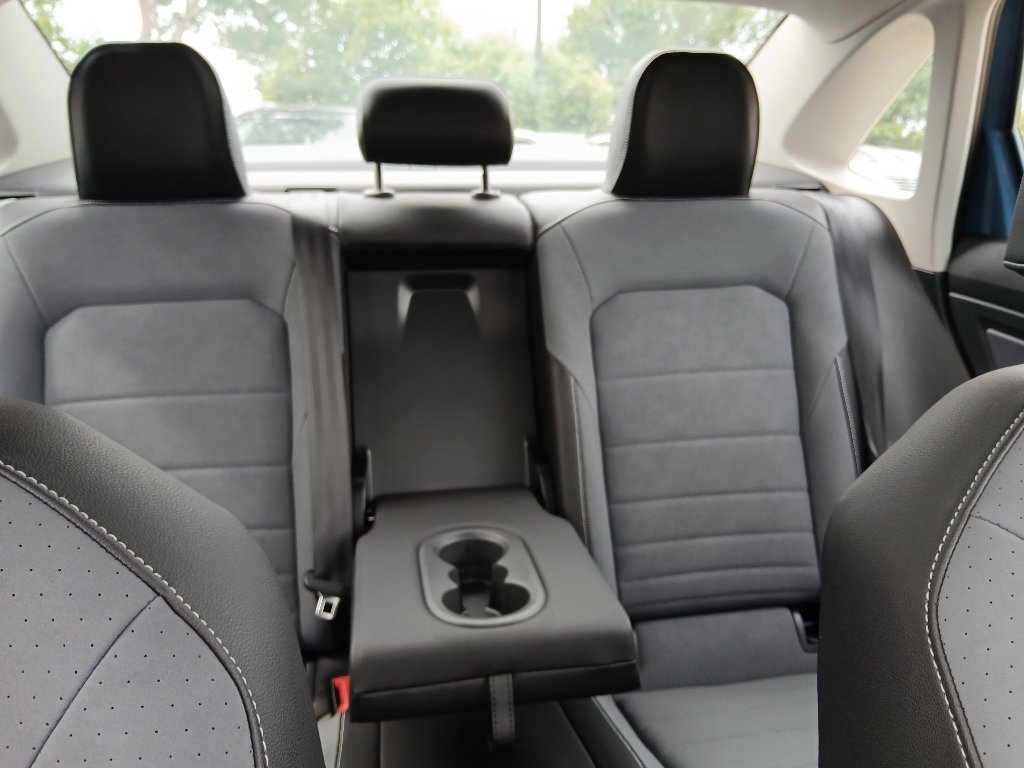 New 2027 Volkswagen Jetta SE FWD image 25