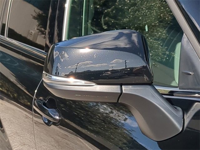 Certified 2022 Toyota Highlander XLE image 12