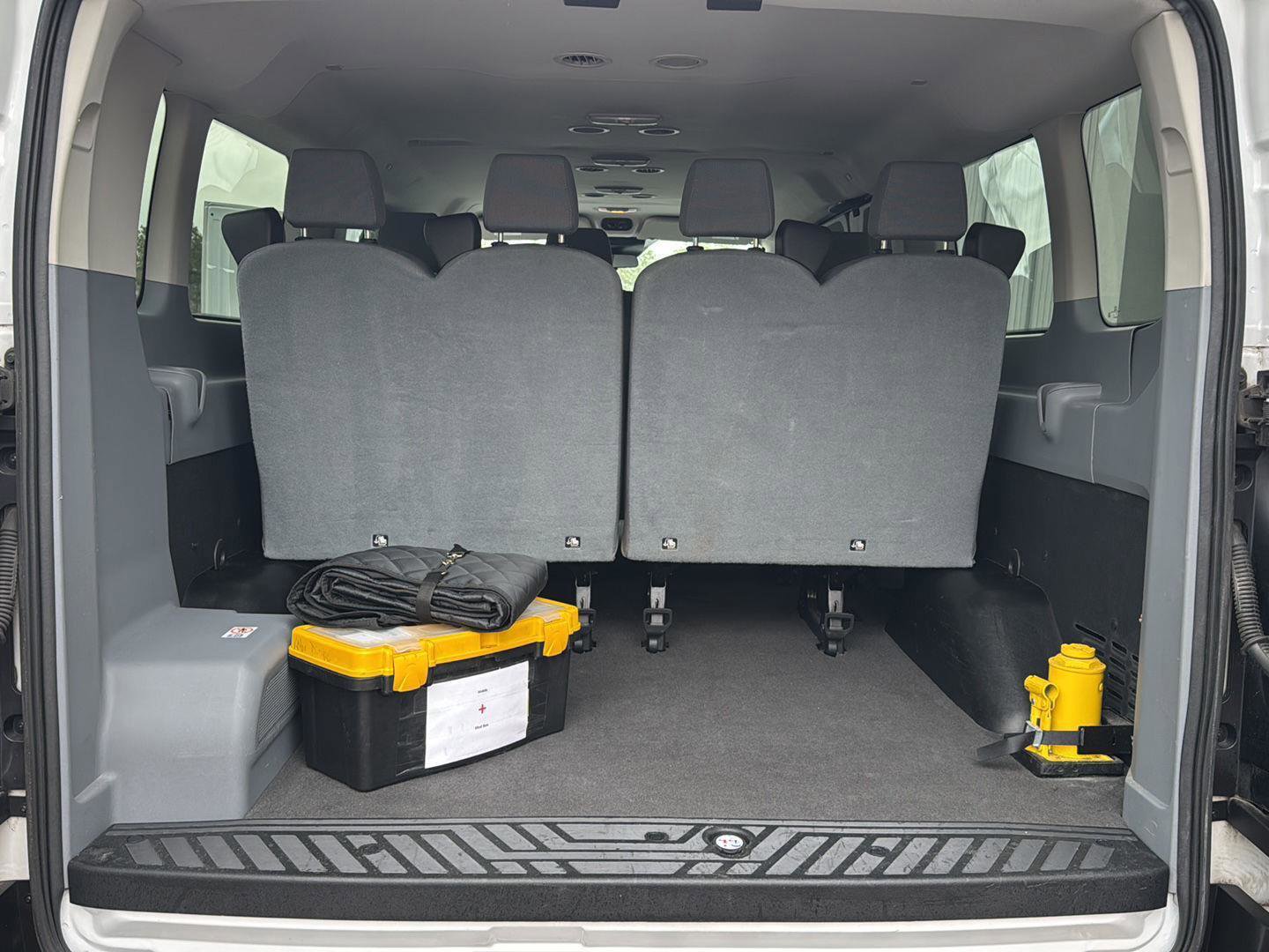 Used 2019 Ford Transit 350 XLT RWD image 24