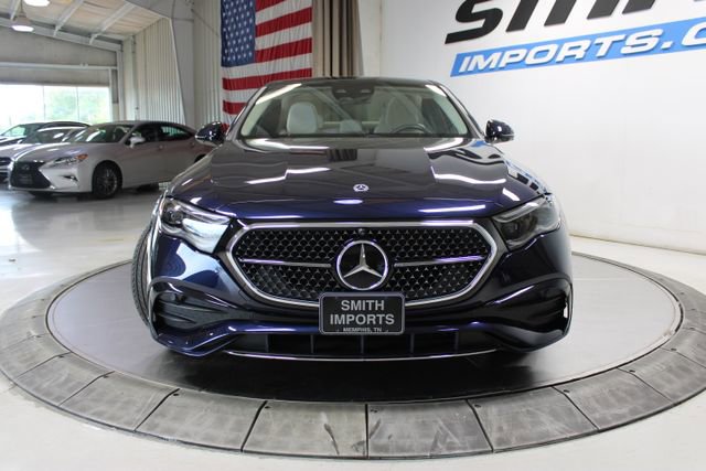 Used 2025 Mercedes-Benz E 450 4MATIC Sedan w/ Driver Assistance Package image 3