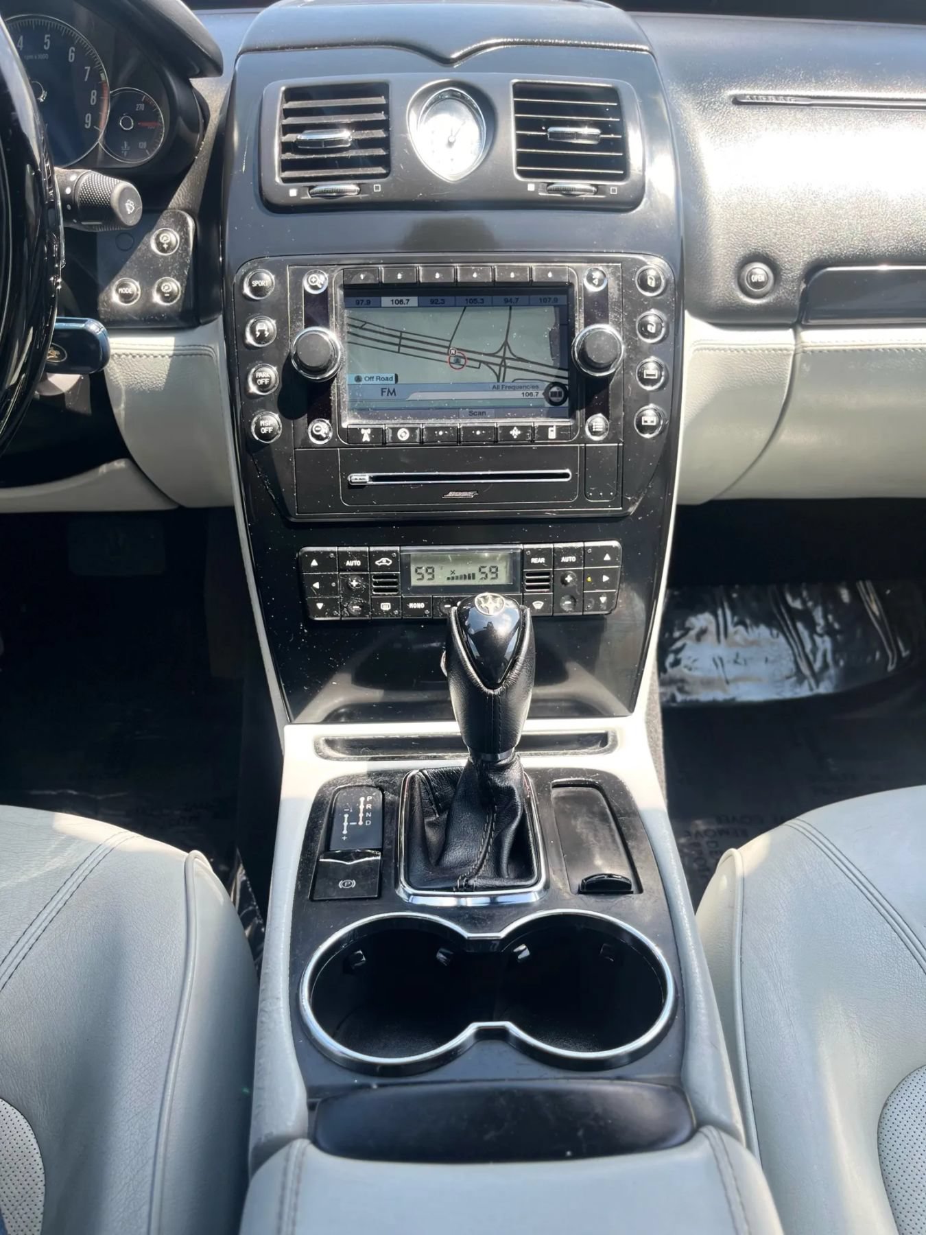 Used 2009 Maserati Quattroporte RWD image 19