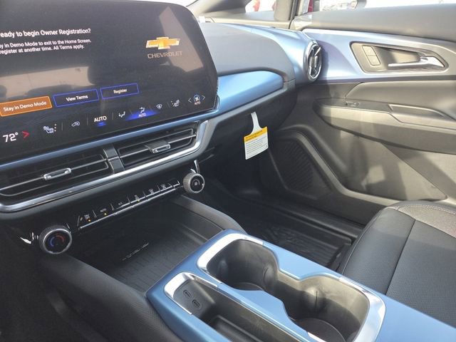 New 2026 Chevrolet Equinox EV LT image 33